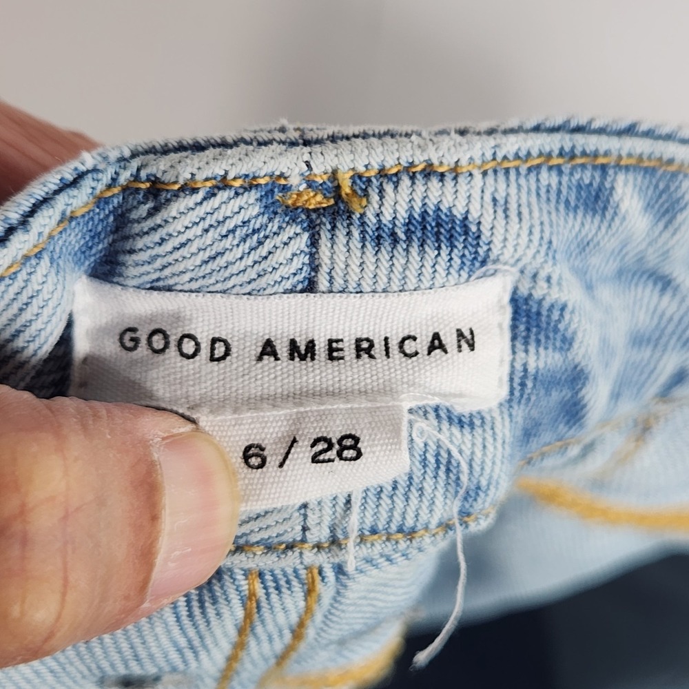 Good American Good 90's Relaxed Jean High Rise Distressed Straight Leg Size 6/28 - Picture 7 of 13